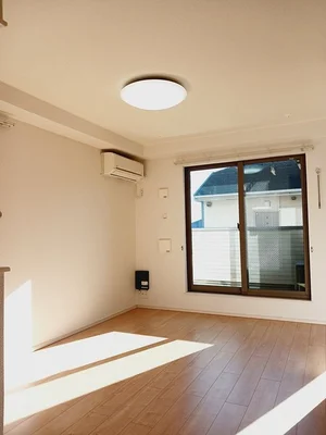 のマンスリーマンション・ウィークリーマンション「コウジィ－コ－トⅢ 201・洋室(No.1307216)」メイン画像