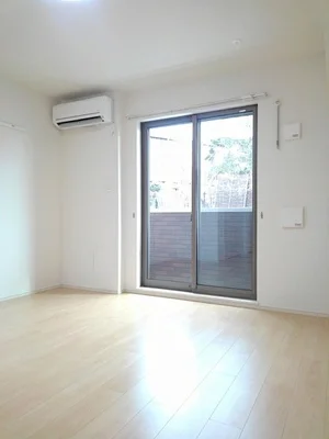 のマンスリーマンション・ウィークリーマンション「ピーナッツ　メゾン 101・洋室(No.1307218)」メイン画像