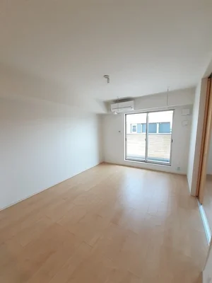 香川県のマンスリーマンション・ウィークリーマンション「クローブ　ウエストＢ 203・洋室(No.1307294)」メイン画像