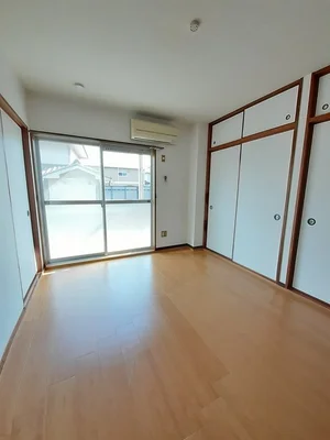 のマンスリーマンション・ウィークリーマンション「エメラルドハイツ 102・洋室(No.1307328)」メイン画像