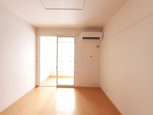 のマンスリーマンション・ウィークリーマンション「サンフラワー・ガーデン 104・洋室(No.1307412)」メイン画像