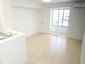 のマンスリーマンション・ウィークリーマンション「ヴィラ　ハナブサ 103・洋室(No.1307450)」メイン画像