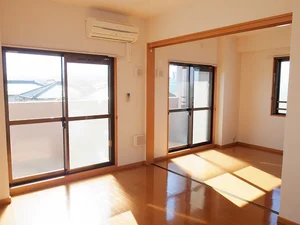 のマンスリーマンション・ウィークリーマンション「Ｇｒａｎｄ　Ｌｅａｇａ 305・洋室(No.1307595)」メイン画像