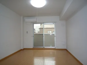 さいたま市浦和区のマンスリーマンション・ウィークリーマンション「モダン・サニー・レジデンス 303・洋室(No.1307603)」メイン画像