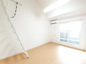 のマンスリーマンション・ウィークリーマンション「アミュザン　ヴィルＢ 202・洋室(No.1307608)」メイン画像