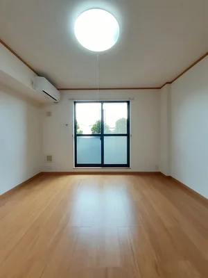 のマンスリーマンション・ウィークリーマンション「アロマ・フォーレⅢ 102・洋室(No.1307695)」メイン画像