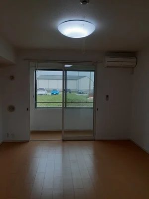 のマンスリーマンション・ウィークリーマンション「ビレッジ　ハイマウンテン　Ｅ 103・洋室(No.1307730)」メイン画像