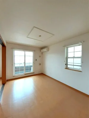 のマンスリーマンション・ウィークリーマンション「サンセレーノ　Ⅰ 204・洋室(No.1307826)」メイン画像