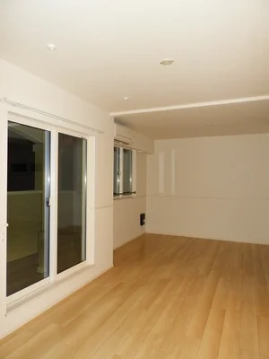 のマンスリーマンション・ウィークリーマンション「プリムローズⅡ 201・洋室(No.1307870)」メイン画像