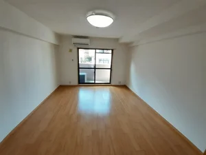 のマンスリーマンション・ウィークリーマンション「カーザ　ディ　リポーゾ 203・洋室(No.1307895)」メイン画像