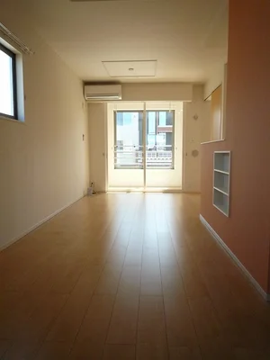 のマンスリーマンション・ウィークリーマンション「ル・ヴァヌルー　Ⅰ 203・洋室(No.1307997)」メイン画像