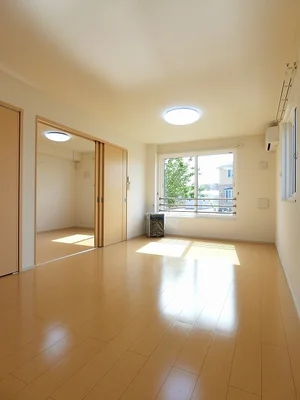 のマンスリーマンション・ウィークリーマンション「ウーノディエーチ 103・洋室(No.1308027)」メイン画像