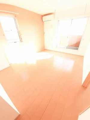 のマンスリーマンション・ウィークリーマンション「クラールⅠ 204・洋室(No.1308030)」メイン画像