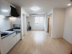 のマンスリーマンション・ウィークリーマンション「エルム　プラシード　１２号館 101・洋室(No.1308038)」メイン画像