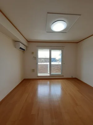 のマンスリーマンション・ウィークリーマンション「トゥインクルタウンＭ　Ⅰ 204・洋室(No.1308094)」メイン画像