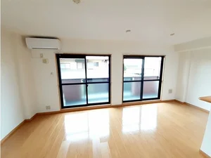 のマンスリーマンション・ウィークリーマンション「メゾン・アルカンシエル 203・洋室(No.1308143)」メイン画像