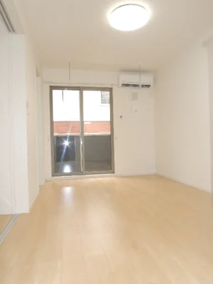 のマンスリーマンション・ウィークリーマンション「ウォーターフロントＢ 102・洋室(No.1308158)」メイン画像