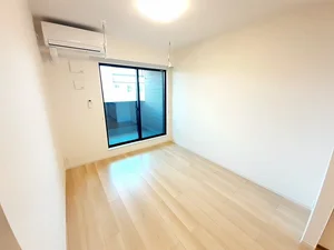 のマンスリーマンション・ウィークリーマンション「クロス・コート 203・洋室(No.1308171)」メイン画像