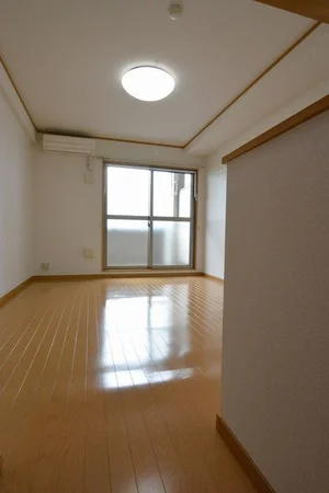 八代市のマンスリーマンション・ウィークリーマンション「八反丸ビルⅡ 303・洋室(No.1308284)」メイン画像