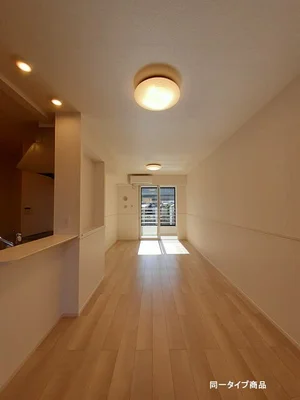 のマンスリーマンション・ウィークリーマンション「スピアＡ 202・洋室(No.1308299)」メイン画像