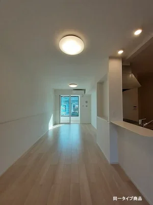 のマンスリーマンション・ウィークリーマンション「スピアＢ 202・洋室(No.1308305)」メイン画像