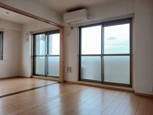 のマンスリーマンション・ウィークリーマンション「カーサ　ソレアード 501・洋室(No.1308662)」メイン画像