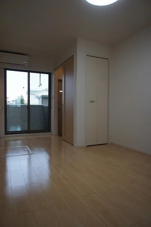 のマンスリーマンション・ウィークリーマンション「ＫＥＮⅢ 105・洋室(No.1308672)」メイン画像