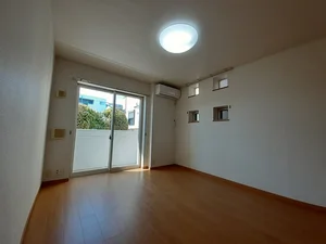 のマンスリーマンション・ウィークリーマンション「カーサ　プラシード 102・洋室(No.1308745)」メイン画像