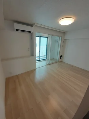 のマンスリーマンション・ウィークリーマンション「サウスクラウド３ 102・洋室(No.1308796)」メイン画像