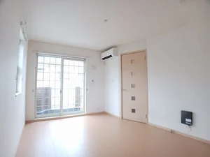 のマンスリーマンション・ウィークリーマンション「カーサ・セレッソ 102・洋室(No.1308818)」メイン画像