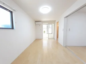 のマンスリーマンション・ウィークリーマンション「ワイズ　アドニス　Ⅲ　Ａ 101・洋室(No.1308856)」メイン画像