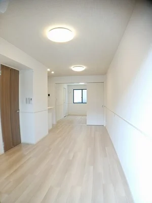 のマンスリーマンション・ウィークリーマンション「プロムナード片西 105・洋室(No.1308911)」メイン画像