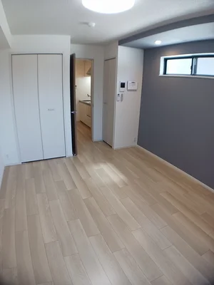 小池駅（愛知県）のマンスリーマンション・ウィークリーマンション「ヒカルサ豊橋小池 301・洋室(No.1308920)」メイン画像