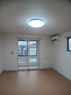 のマンスリーマンション・ウィークリーマンション「ラ・フィエスタⅣ 204・洋室(No.1308965)」メイン画像