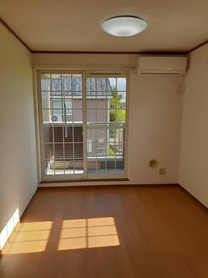 のマンスリーマンション・ウィークリーマンション「イ－ワイ．サンセット　Ｂ 201・洋室(No.1309002)」メイン画像