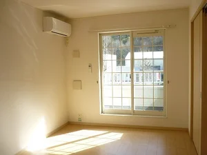 のマンスリーマンション・ウィークリーマンション「リライアンス　サカイ 201・洋室(No.1309014)」メイン画像