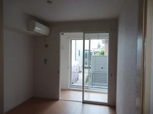 福井県立大学周辺のマンスリーマンション・ウィークリーマンション「カ－サ　セラフィ－ノ 102・洋室(No.1309021)」メイン画像