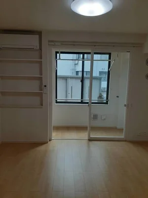 のマンスリーマンション・ウィークリーマンション「プルミエールⅡ 104・洋室(No.1309041)」メイン画像