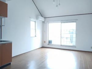 のマンスリーマンション・ウィークリーマンション「アンソレイエハイム 202・洋室(No.1309056)」メイン画像