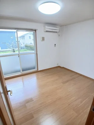 のマンスリーマンション・ウィークリーマンション「フォーリスト　ヴィレッジ壱番館 109・洋室(No.1309084)」メイン画像