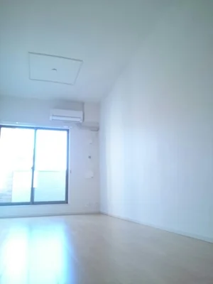 のマンスリーマンション・ウィークリーマンション「サン・ラザール 203・洋室(No.1309106)」メイン画像