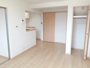 のマンスリーマンション・ウィークリーマンション「フォルモーント 301・洋室(No.1309172)」メイン画像