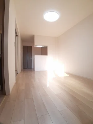 のマンスリーマンション・ウィークリーマンション「ドゥエム 101・洋室(No.1309225)」メイン画像