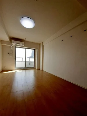 のマンスリーマンション・ウィークリーマンション「アルカンシエルＳ 402・洋室(No.1309285)」メイン画像