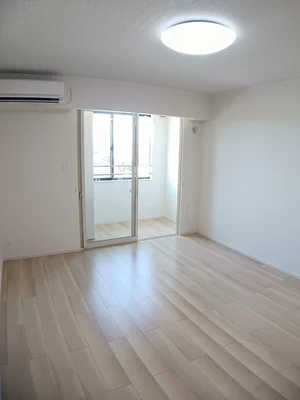 のマンスリーマンション・ウィークリーマンション「ピンズ下関Ⅰ 205・洋室(No.1309342)」メイン画像