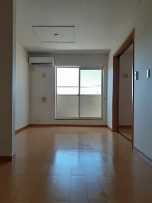 のマンスリーマンション・ウィークリーマンション「Ｙ’ｓコート弐番館　Ⅰ 202・洋室(No.1309437)」メイン画像