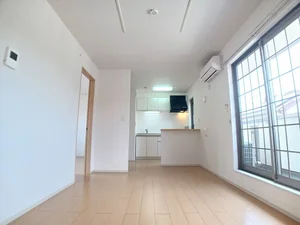 のマンスリーマンション・ウィークリーマンション「Ｃａｌｍ　Ｐｒｏｍｅｎａｄｏ 207・洋室(No.1309447)」メイン画像