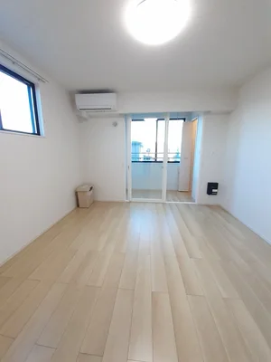 のマンスリーマンション・ウィークリーマンション「エルベート　Ⅱ 201・洋室(No.1309504)」メイン画像