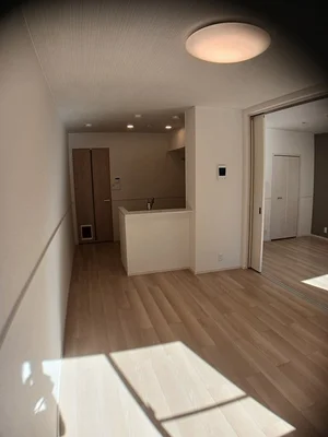 大阪大学豊中キャンパス周辺のマンスリーマンション・ウィークリーマンション「金絲雀（Ｃａｎａｒｉａ） 101・洋室(No.1309511)」メイン画像