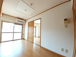 北九州市立大学北方キャンパス周辺のマンスリーマンション・ウィークリーマンション「クレアーレ加用 105・洋室(No.1309540)」メイン画像